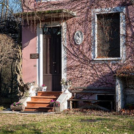 Le Case Nel Bosco Vanzago Εξωτερικό φωτογραφία